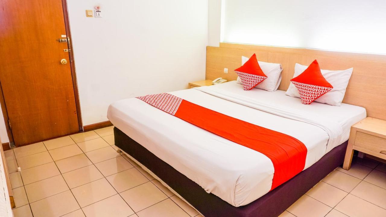Capital O 1616 Setiabudhi Indah Hotel 3*